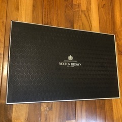 処分価格値下げMOLTON BROWN ボディソープ