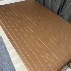 セミダブルベッドの画像