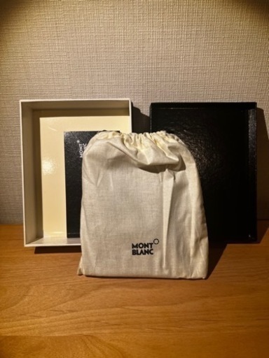 MONT BLANC モンブラン　財布 ウォレット　箱付き　未使用新品