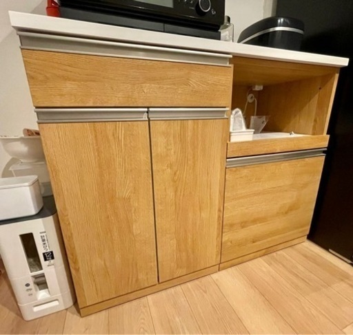 美品キッチン収納食器棚120*51cm