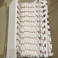 【決まりました】大判ジョイントマット 厚み2cm 15枚程度(内...