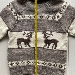 ニュージーランド製ウールのセーターの画像