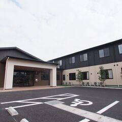 デイサービス【日曜休み・未経験歓迎】介護職パート／運転免許不要！