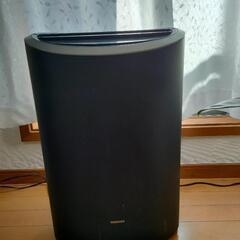 東芝　除湿機　ブラック