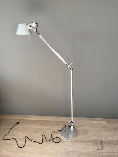 Tolomeo（トロメオ）スタンダードライト　ミニクリプトンランプ