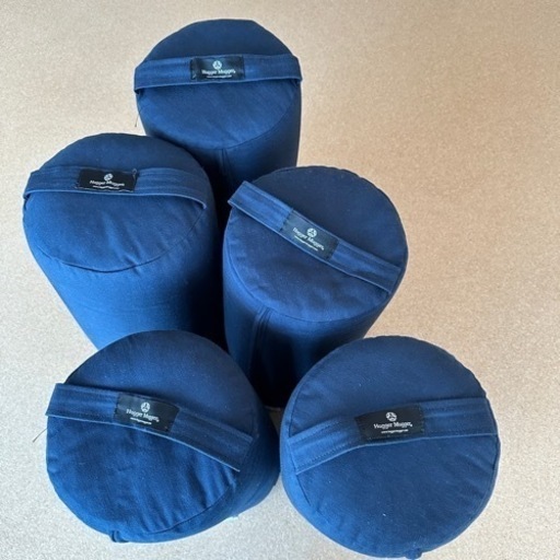 ハガーマガー️ラウンドボルスター