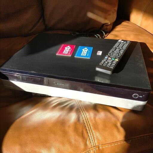 東芝 REGZA★レグザ・タイムシフトマシン DBR-M490、★リモコン新品　★6CHまるごと録画　★BD/DVD/CD/SD/USB 有線・無線LAN★
