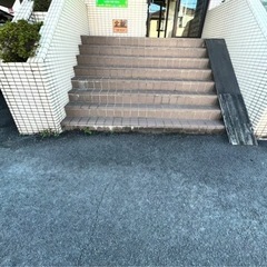 不用品回収スタッフ&営業マン求む‼️日給1万〜‼️の画像