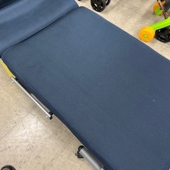J3372 美品 IRIS OHYAMA アイリスオーヤマ セミシングル折りたたみベッド OTB-MN③ ミニ折りたたみシングルベッド 新品参考価格13,638円 クリーニング済みの画像