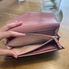 【決定】ケイトスペード　長財布の画像