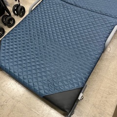 J3373美品 谷村実業 TAN-698 14段 リクライニングベッド 折りたたみベッド マットレス一体型 新品参考価格18,000円 クリーニング済みの画像