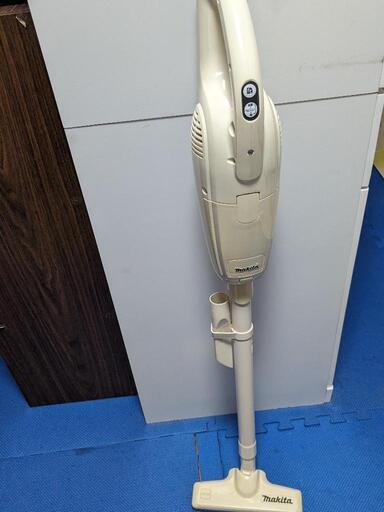 makita マキタコードレスクリーナー