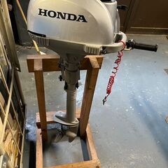 HONDA　船外機　２馬力　売ります