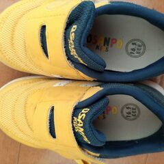 （2足セット）長靴１７cm + スニーカー１６．５cmの画像