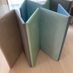 PLUFSIG ペルフスィッグ　2枚　折りたたみ式ジムマット