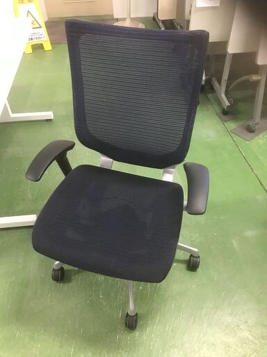 【中古品】★☆Okamura(オカムラ) 2018年製 バロンチェア　肘付ハイバックチェア CP85CR FDH4☆★現状渡し