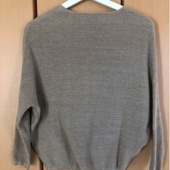 【AZUL】Vネックニット セーターの画像