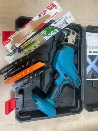 マキタ互換　レシプロソー　電動ノコギリ　18v