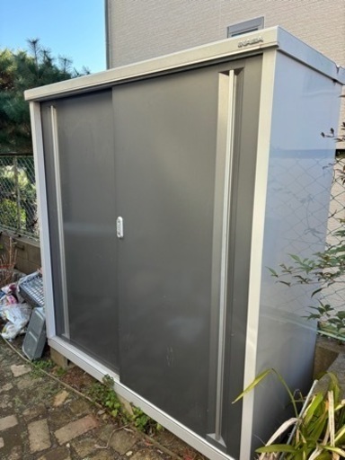 イナバ　物置　収納庫