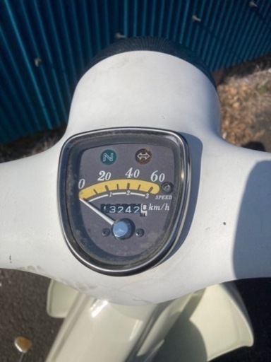 レア、白色、スーパーカブリトルブ50 CCAA01-3808447メーター読み13242km完売