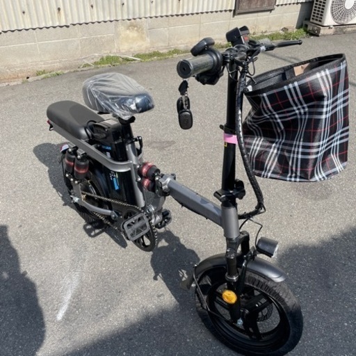 新品　折りたたみ　電動自転車　14インチ