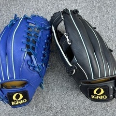 野球　グローブ　左用　右用　セットの画像