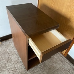 小型キャスター付きキャビネットの画像