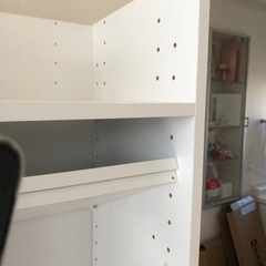 収納棚　白　2つの画像