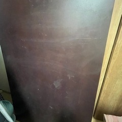 ダイニングテーブルの画像