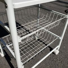 キッチンワゴンの画像