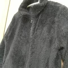 レディースUNIQLOパーカーSの画像