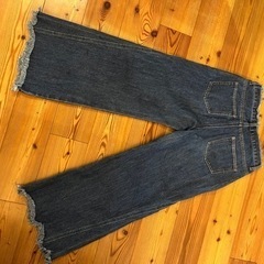 デニムパンツ　レディース　BＥA M Sの画像