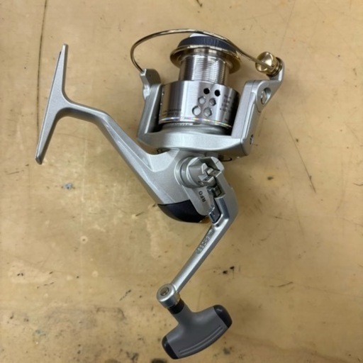 I438 ? 極美品♪ RYOBI スピニングリール ZAUBER VS1500Zi ⭐ 動作確認済 ⭐ クリーニング済