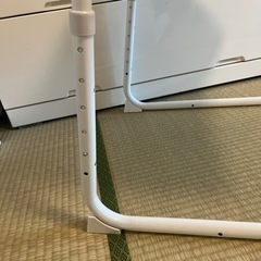 【あげます】折りたたみ可能白机、パソコンリモートワークにの画像