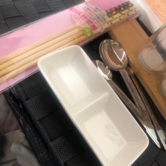 （値下げ）調味料ラックと調味料入れ等の画像