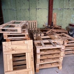【在庫無しになりました】木パレット差し上げます！の画像