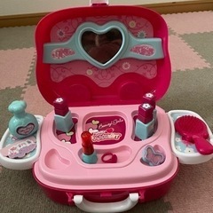 【最終値下げ】女の子メイクセット　おもちゃ