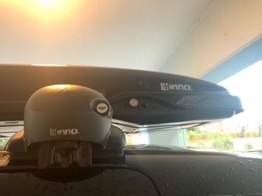 【商談中】inno ルーフボックスとキャリアセット