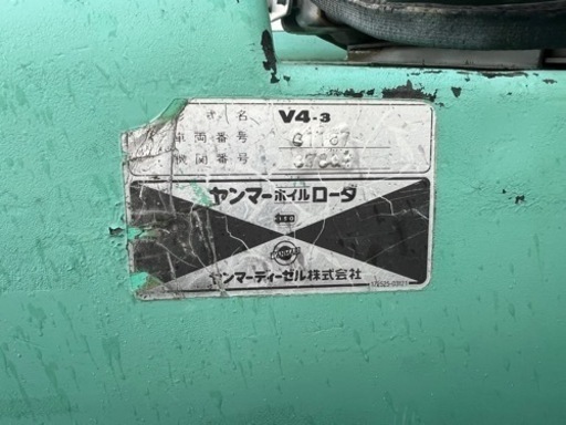 ヤンマー　V4-3   ホイールローダー　40PS
