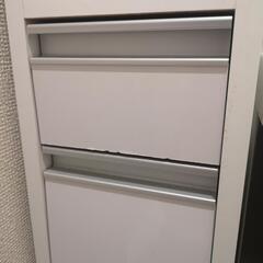 【引取限定】すきま収納庫の画像