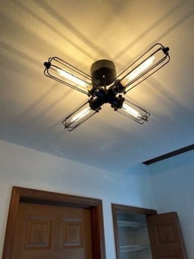 ジャーナルスタンダード　シーリングライト4灯