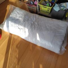 布団【その他備品多数販売】の画像