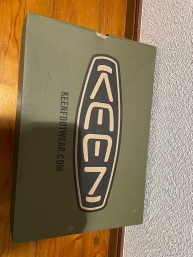 KEEN ブルー