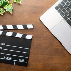 【お給料をもらいながら今必須すきるの動画編集のスキルを身につけませんか？】 の画像