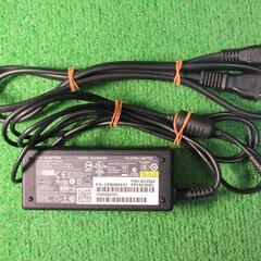 ●19V 3.42A 径5ｍｍ 富士通 中古 テスト済 純正 ACアダプター FMV-AC332A A11-065N5A（対応機種 LIFEBOOK A7513/N、A5513/N 他）の画像
