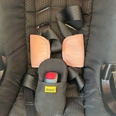 doona ベビーカー兼チャイルドシートの画像