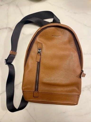 マイケルコース ボディバッグ 男女兼用 レザー ブラウン