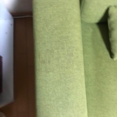 ソファ、冷蔵庫の画像