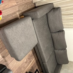 三人掛けソファー