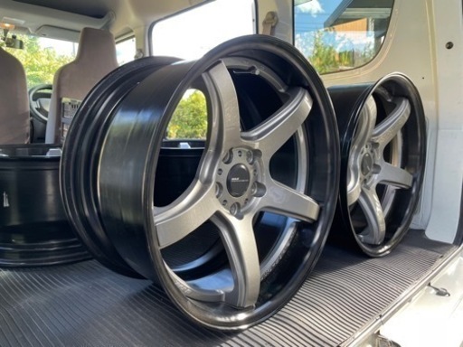 ワーク　エモーション　T5R2P 18×10.0J+35  Aディスク　リムは特注ブラックアルマイトリム